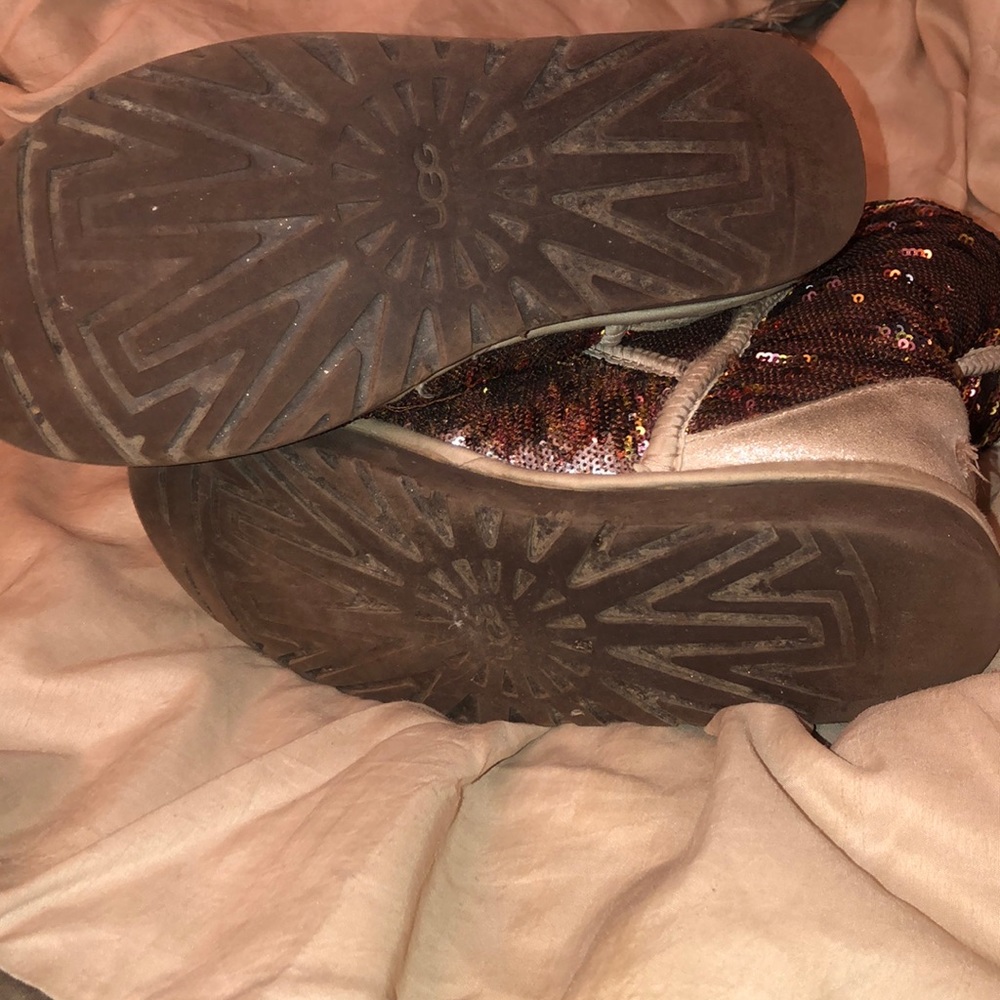 Ugg Boot - image 5